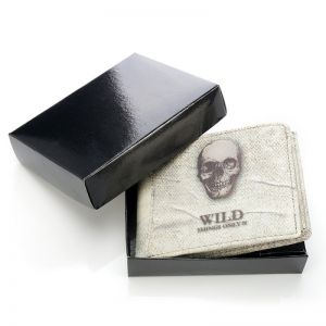 Rasowy portfel męski White Skull w pudełku  - 1171